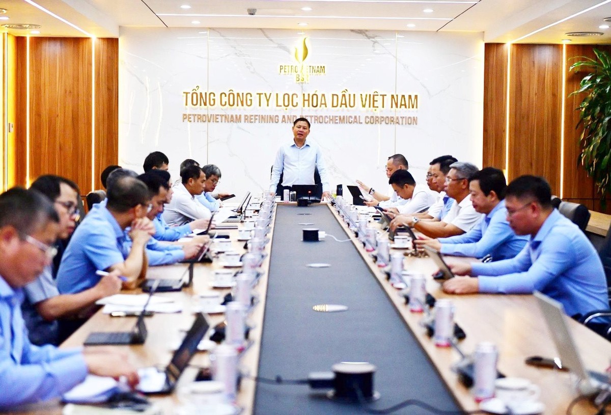 Nhà máy lọc dầu duy nhất trên sàn ước thu về 100.922 tỷ trong 6 tháng, lãi gấp 7 lần cùng kỳ