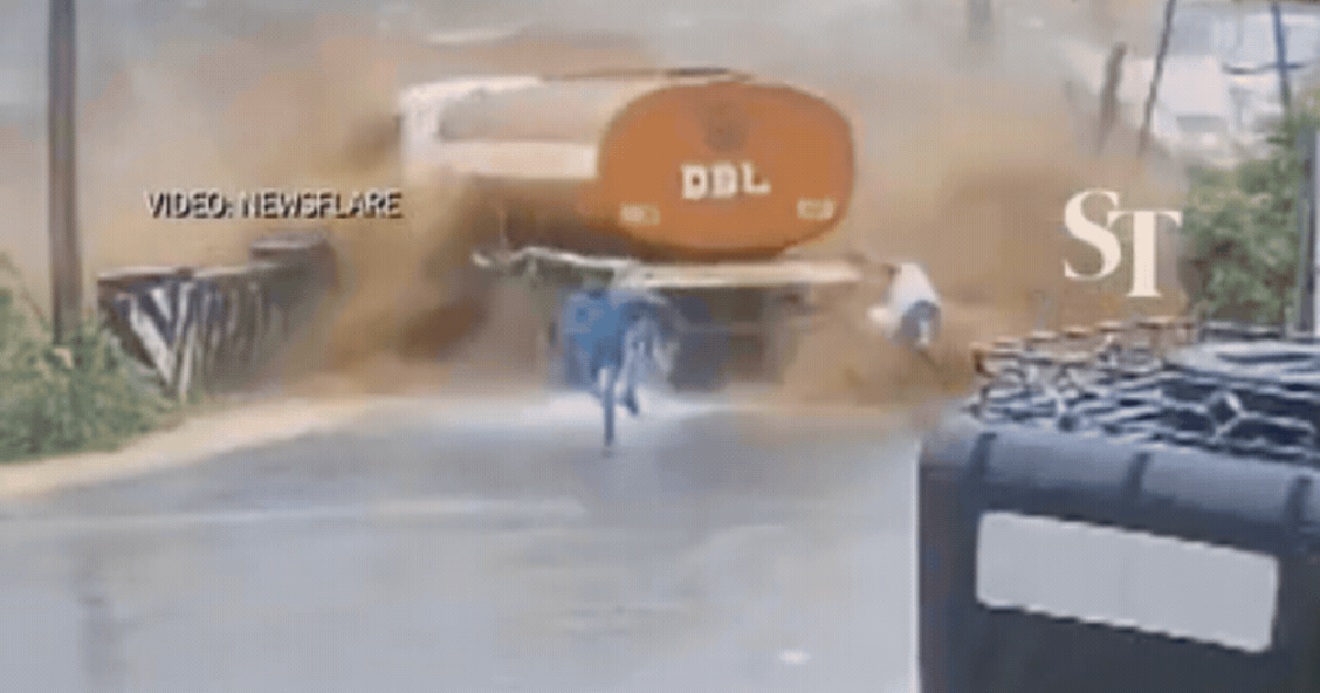 VIDEO: Cảnh tượng kinh hoàng khi mưa lớn gây sạt lở tại công trường, ít nhất 5 người thiệt mạng