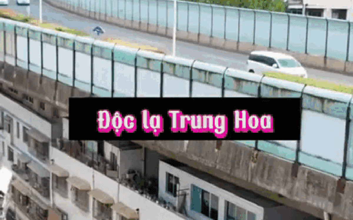 Công trình gây choáng ở Trung Quốc: Xây chung cư dưới gầm cầu, nóc nhà thành đường xe chạy