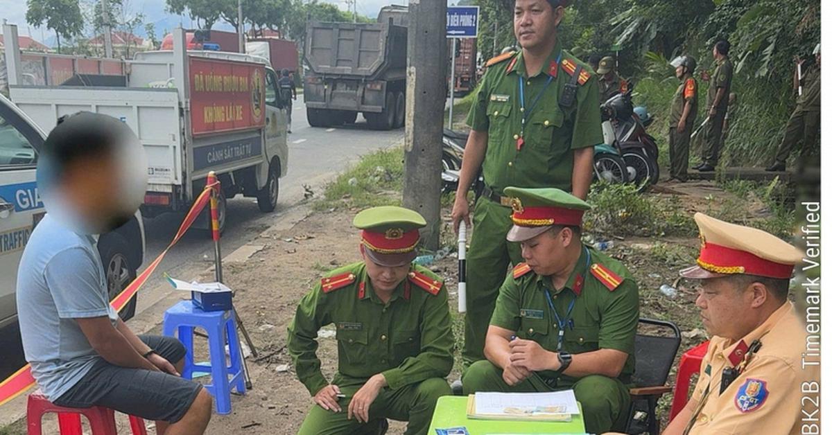 Công an kiểm tra 162 shipper, nhân viên, người chơi game...