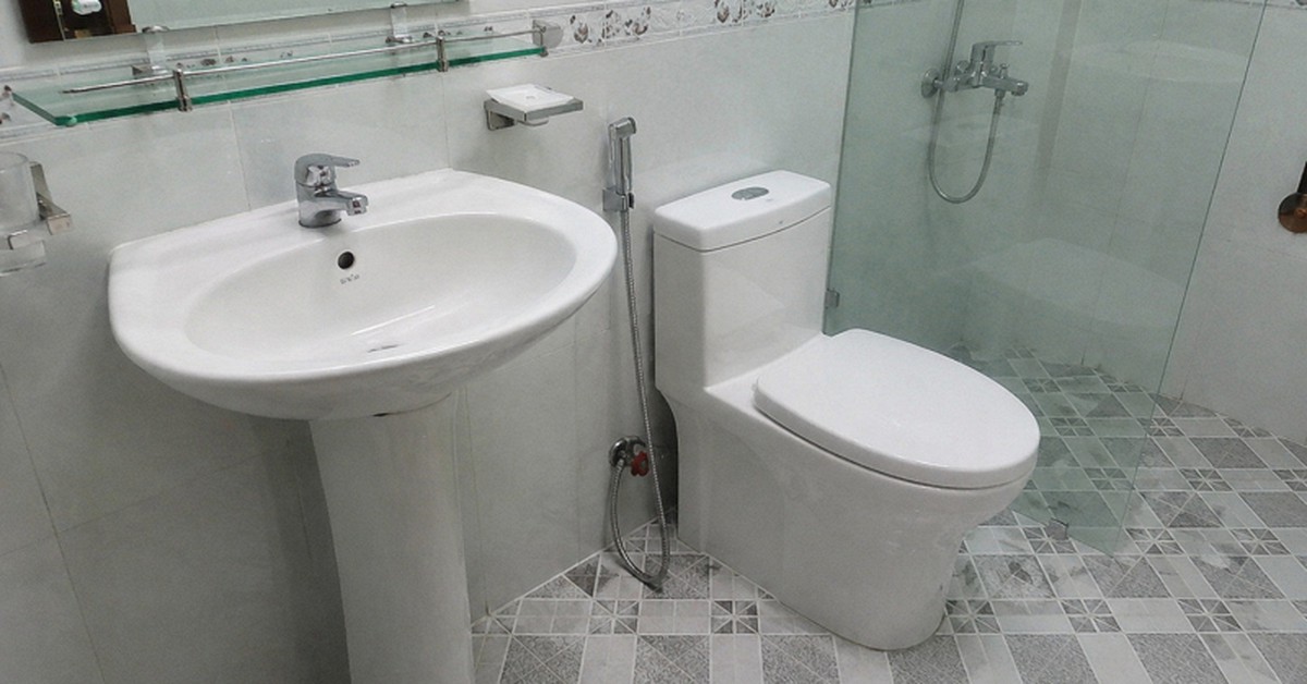 Vì sao ngày càng nhiều gia đình không còn làm lavabo chân đứng? 2 thiết kế tối ưu hơn đang dần trở thành xu hướng mới