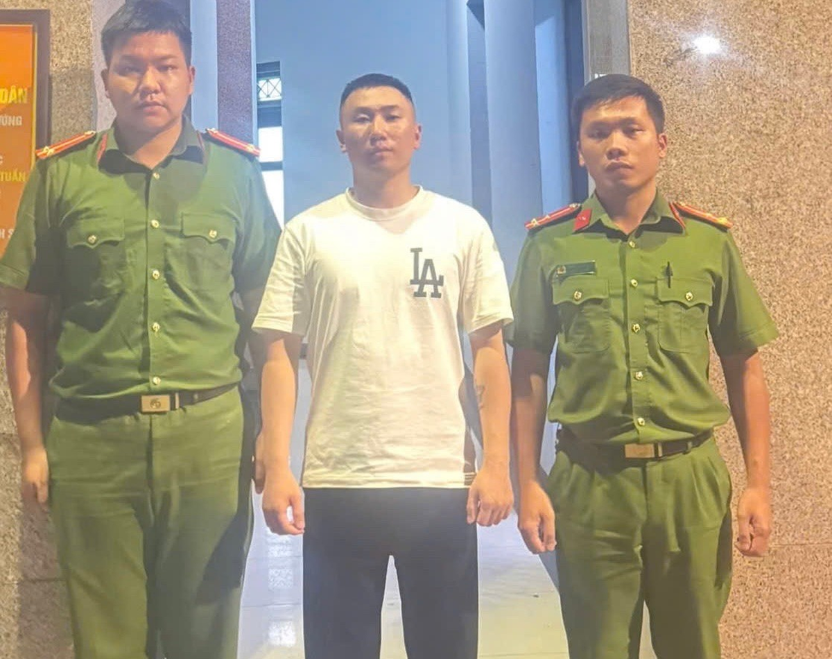 Công an vận động Nguyễn Văn Thái SN 1999 ra đầu thú