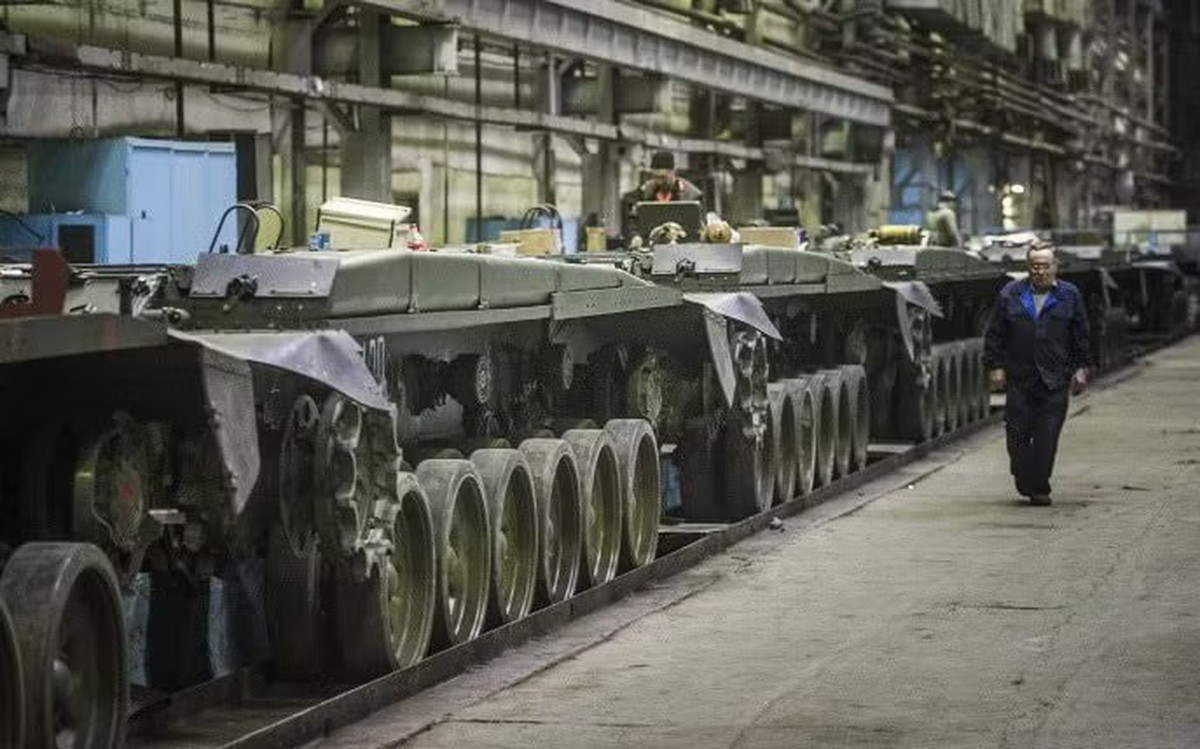 Nga: Tập đoàn Rostec gặp nguy khi lợi nhuận ròng giảm tới 42%