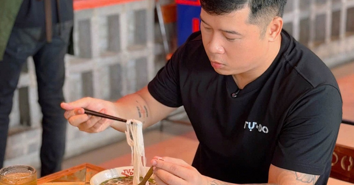 Chuyên gia F&B: Quán nhậu Tự Do bán phở không phải chuyện “lệch tông”, mà là cách kiếm tiền từ những giờ mặt bằng bỏ trống