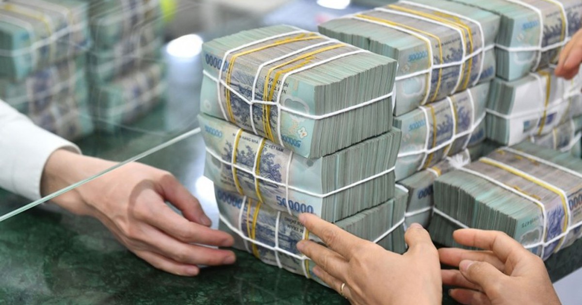 Làn sóng giảm lãi suất lan rộng: Loạt ngân hàng hạ 1-2,5%/năm lãi suất cho vay