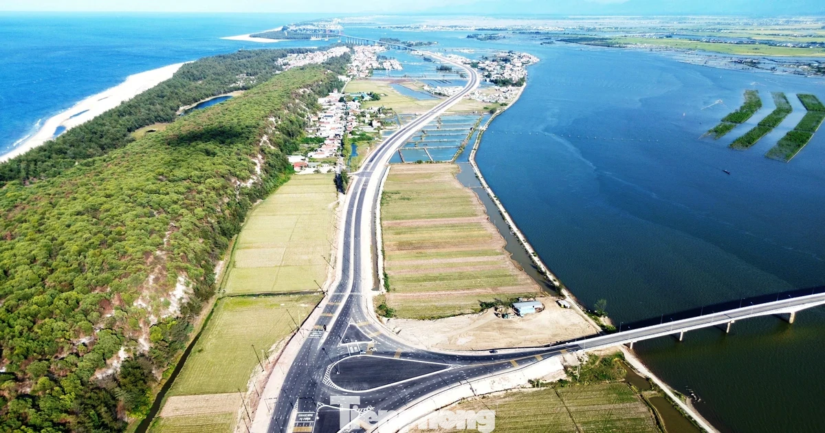 Công trình giao thông lớn nhất ở Huế 'uốn lượn' qua đầm phá, cửa biển