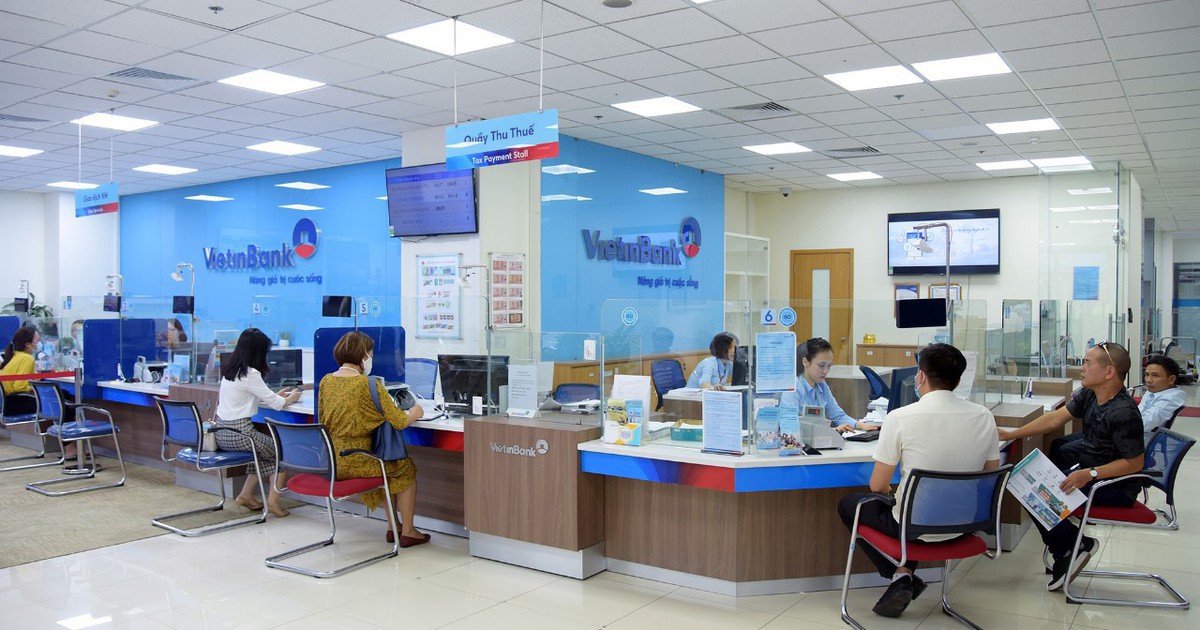 Lãi suất ngân hàng 15/8 tại Agribank, Vietcombank, BIDV, VietinBank, MB, Sacombank, HDBank,...