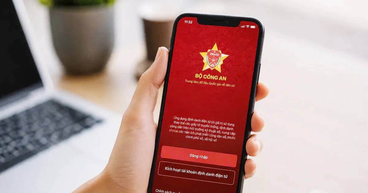 Từ 15-8, tích hợp 5 giấy tờ trên VNeID, hưởng nhiều ưu đãi phí, lệ phí