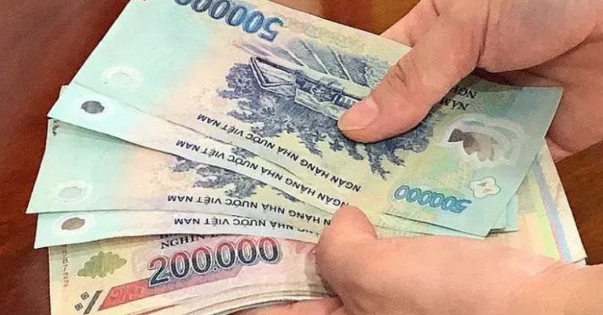 Đủ 20 năm đóng BHXH, nghỉ hưu năm 2026: Lao động nam, nữ nhận lương hưu khác nhau thế nào?