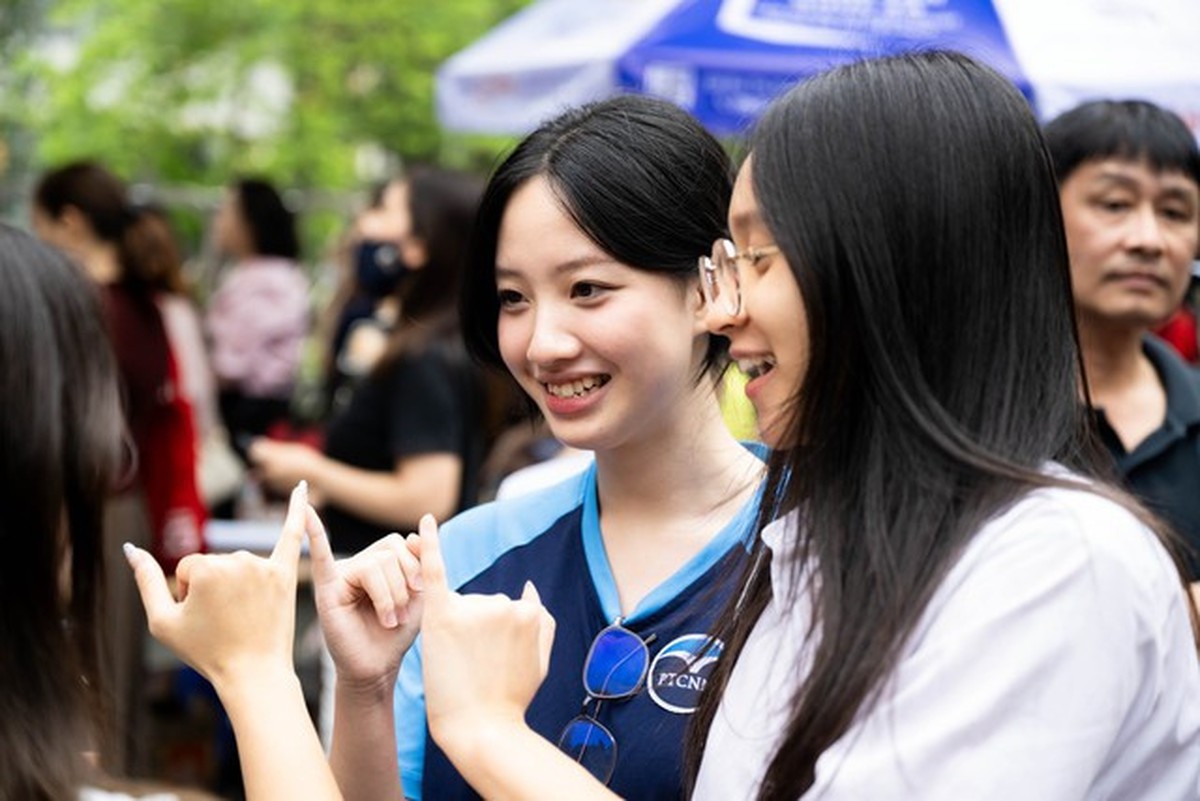CHÍNH THỨC: Lịch tựu trường năm học 2026-2027 của 10 tỉnh, thành