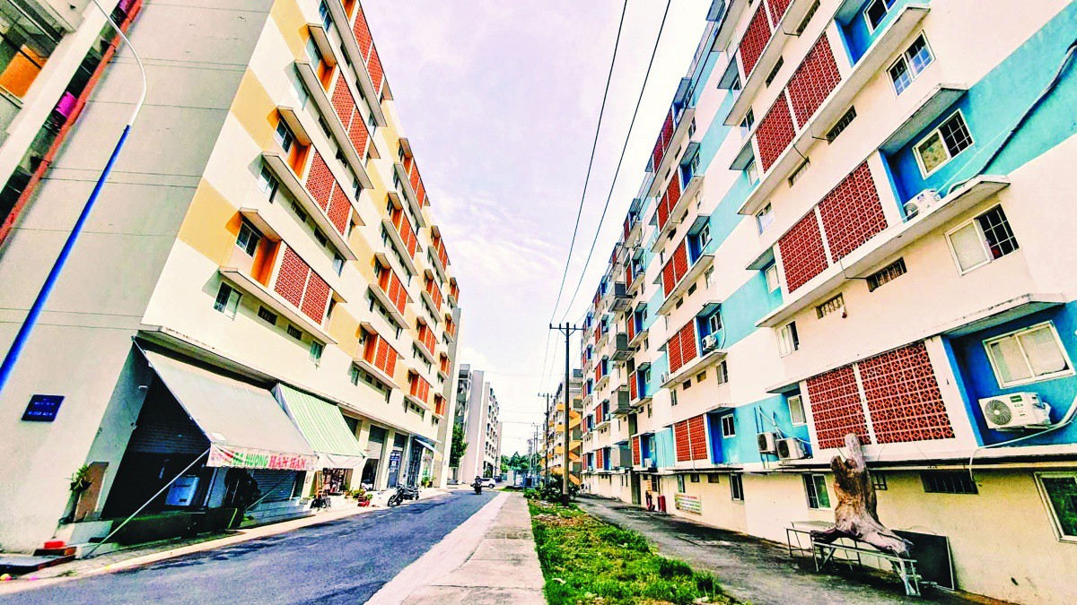 Thống nhất pháp lý bất động sản thế chấp