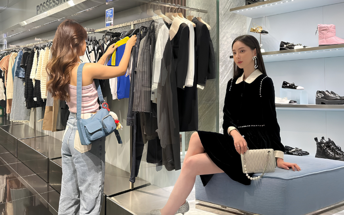 Vì sao nhiều người không còn tiêu tiền theo cảm xúc?