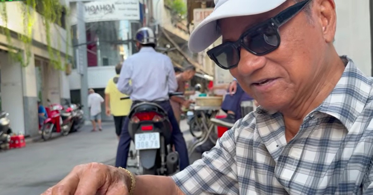 Chế Linh vô cùng ngạc nhiên tại TP.HCM