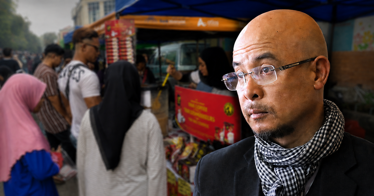 Cảnh tượng tại quầy hàng bán cà phê của ông Đặng Lê Nguyên Vũ ở Malaysia