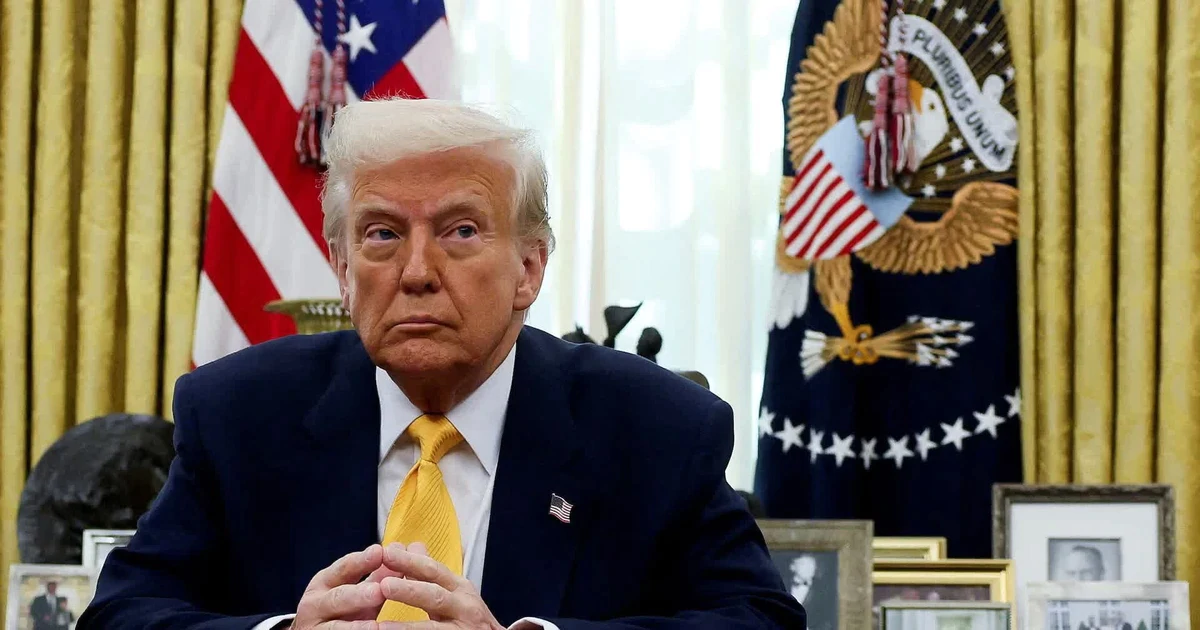 Tỷ lệ ủng hộ Tổng thống Mỹ Trump giảm xuống mức thấp kỷ lục