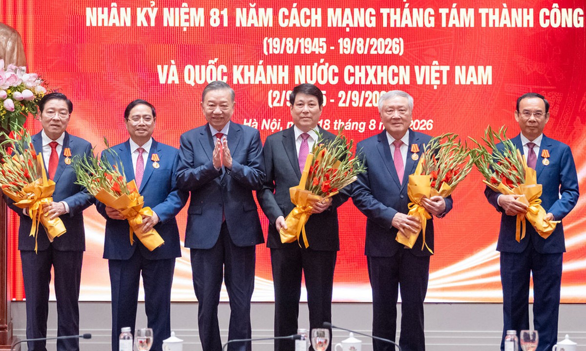 5 nguyên Ủy viên Bộ Chính trị được tặng Huân chương Hồ Chí Minh