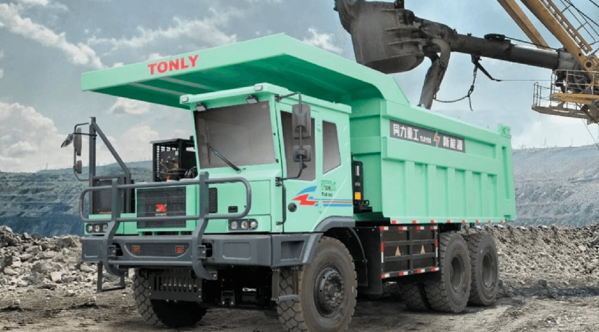 Phát hiện một xe tải Trung Quốc liên tục di chuyển, không phát ra tiếng động, âm thầm khai thác 190 triệu tấn "kho báu"