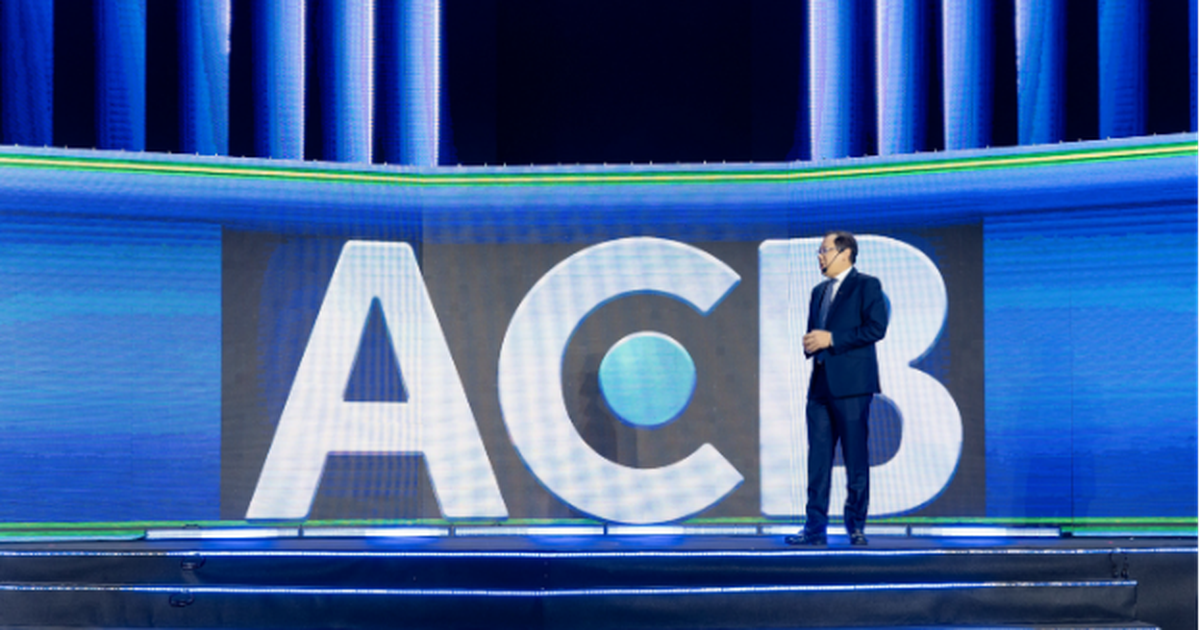 Tổng Giám đốc ACB “đóng vai” hộ kinh doanh, kể câu chuyện chuyển đổi số bằng trải nghiệm thực tế