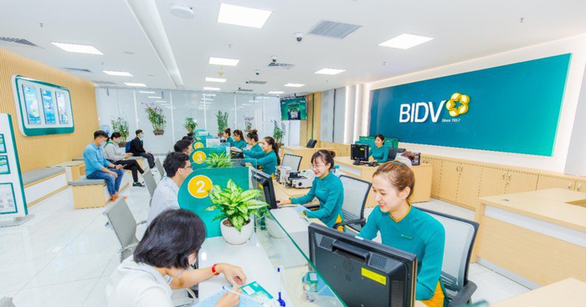 Lãi suất ngân hàng 18/8 tại Agribank, Vietcombank, BIDV, VietinBank, MB, Sacombank, HDBank,...