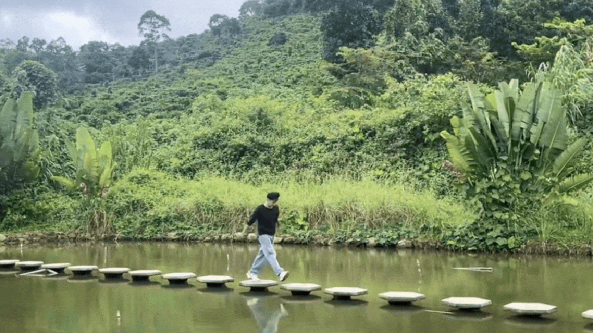 Mỹ nam Việt duy nhất U50 vẫn được gọi là hoàng tử: 20 năm trẻ mãi không già, giờ là Giám đốc nghệ thuật