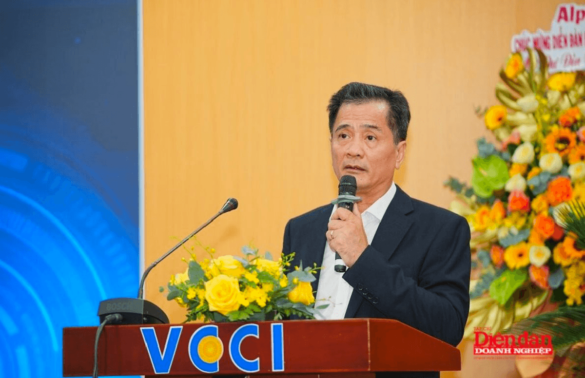 Vì sao nguồn cung tăng 30% nhưng thị trường bất động sản phía Nam vẫn “trầm lắng”?