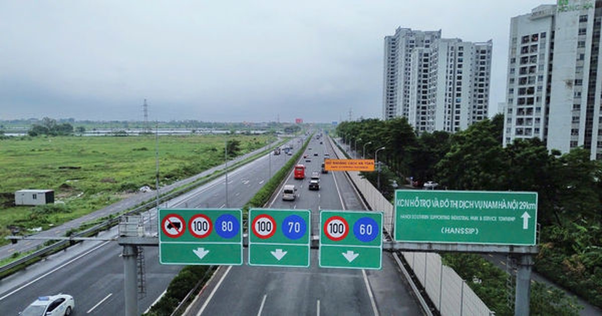 Hà Nội phân luồng từ xa phục vụ người dân đi lại dịp Quốc khánh 2-9