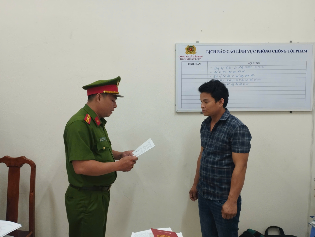 Khởi tố, cấm đi khỏi nơi cư trú với Trần Văn Chùm SN 1991