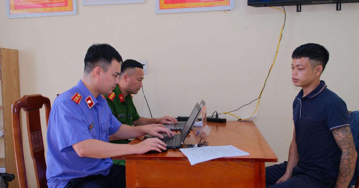Bắt khẩn cấp Tòng Thanh Hoàng 33 tuổi