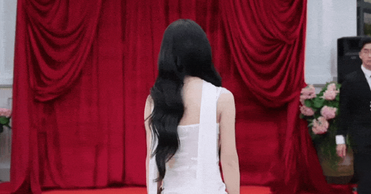 Nữ diễn viên Việt vừa được đề cử đẹp nhất thế giới: Đúng chuẩn tuyệt sắc giai nhân, body nóng bỏng đốt cháy màn hình