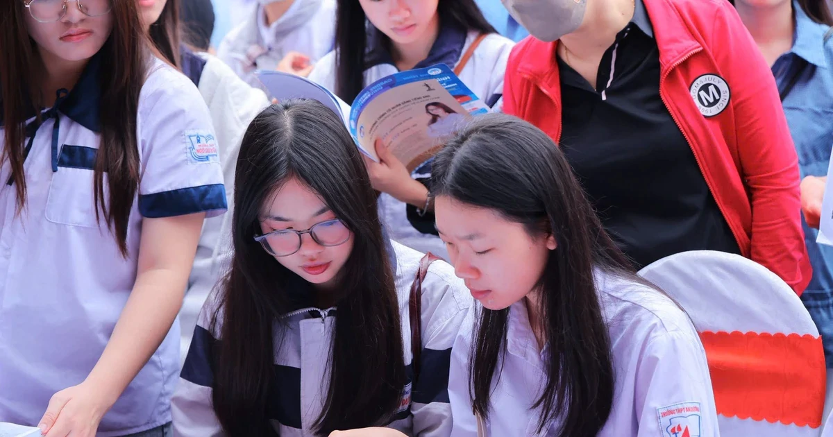 Các trường đại học tuyển bổ sung hàng nghìn chỉ tiêu