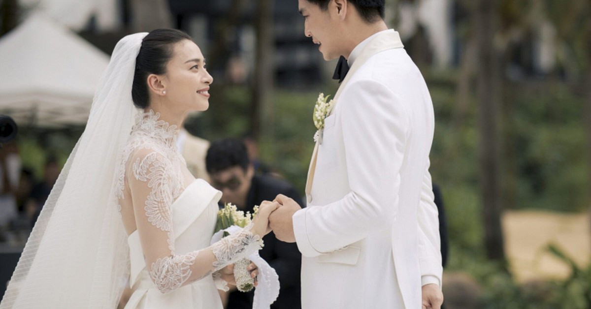 Mỹ nhân Việt lấy chồng kèm 11 tuổi lần đầu làm chuyện này