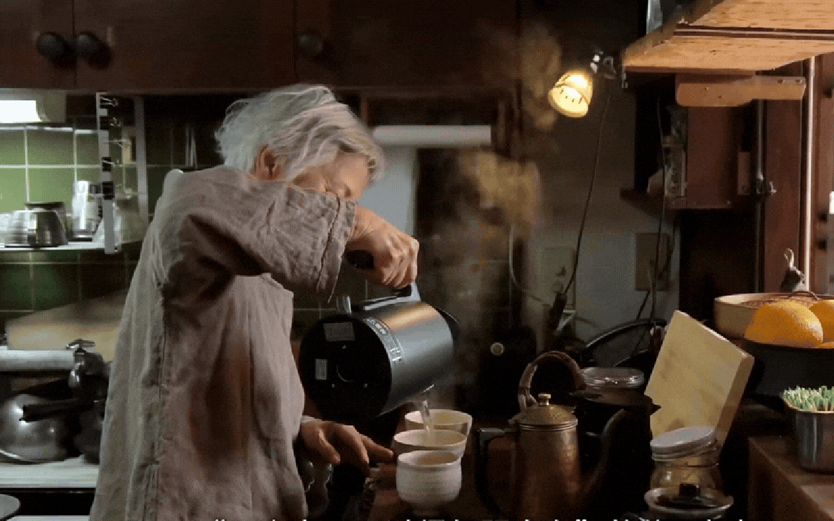 Cụ bà 77 tuổi tiết lộ cách nghỉ hưu không cần giàu: "Hơi thiếu một chút" mới là cuộc sống dễ chịu nhất