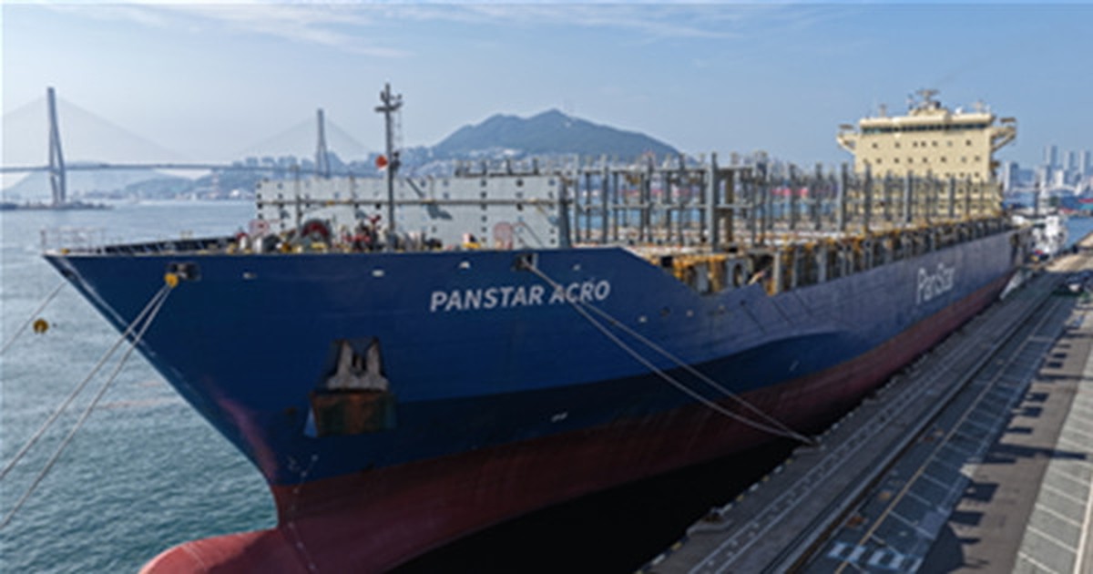 Tàu Hàn Quốc thử nghiệm tuyến hàng hải thương mại qua Bắc Cực