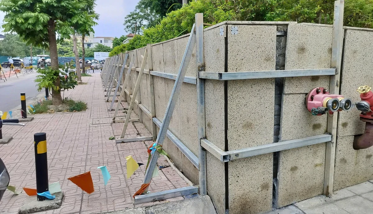 Hà Nội yêu cầu kiểm tra chung cư bị lún, nứt