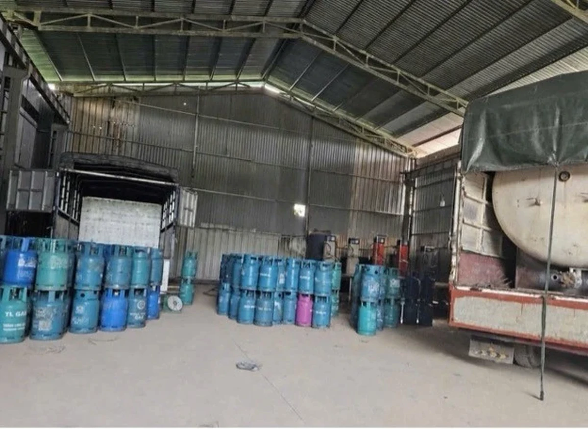 Lộ đường dây kinh doanh khí dầu mỏ hóa lỏng LPG giả tại Hà Nội