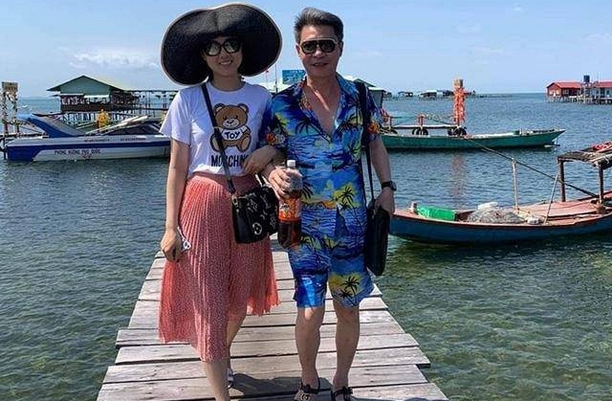 Vợ nam NSND đình đám một thời: "Anh Lý khỏe lại rồi nhưng có ai mời đi đóng phim đâu"