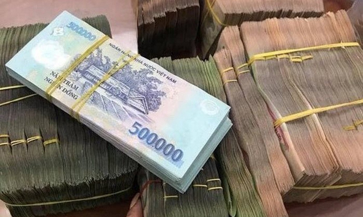 Công an khẩn trương xác minh giao dịch chuyển khoản 100 triệu đồng của Nguyễn Thị Thùy SN 1995