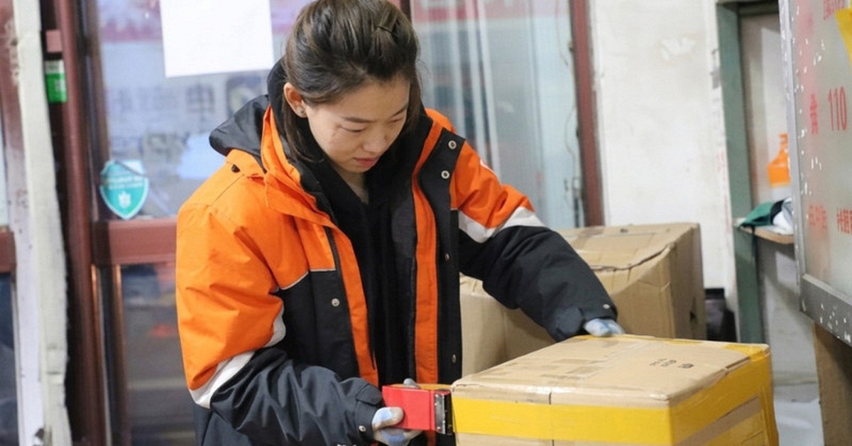 Khách chuyển khoản thừa 3,3 triệu đồng, shipper đến tận nhà trả lại mới biết đó là tiền tip