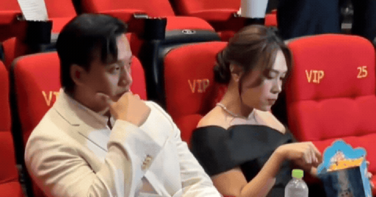 "Mỹ Tâm và Mai Tài Phến cãi nhau nhưng bị bắt ngồi chung"
