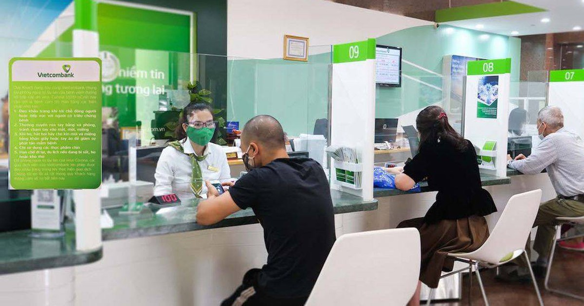 Lãi suất ngân hàng 26/8 tại MB, Sacombank, HDBank, Agribank, Vietcombank, BIDV, VietinBank, ...