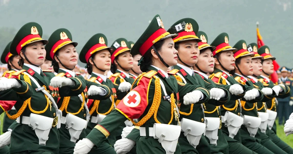 Sĩ quan, quân nhân nghỉ hưu trước hạn sẽ được trợ cấp 5 tháng lương mỗi năm
