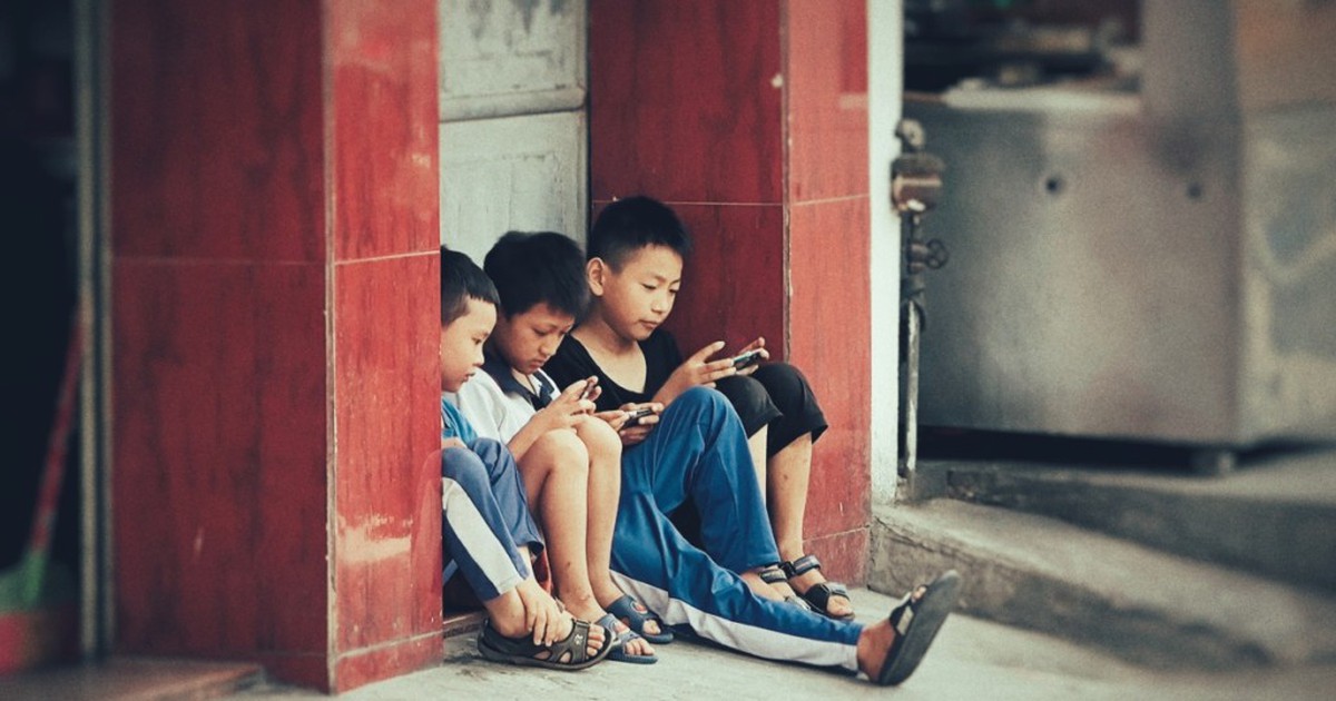 Con một có thật sự cô đơn, ích kỷ hơn? Nghiên cứu kéo dài nhiều thập kỷ đưa ra câu trả lời bất ngờ