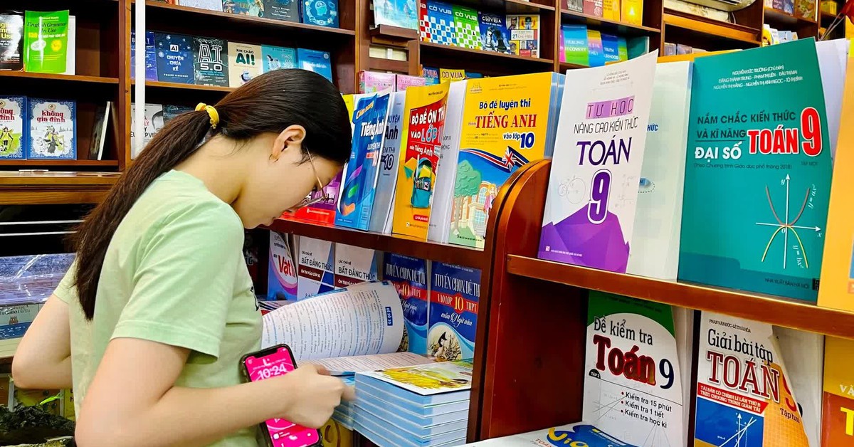 Tin mới nhất về sách giáo khoa miễn phí cho học sinh Hà Nội năm học 2026 - 2027