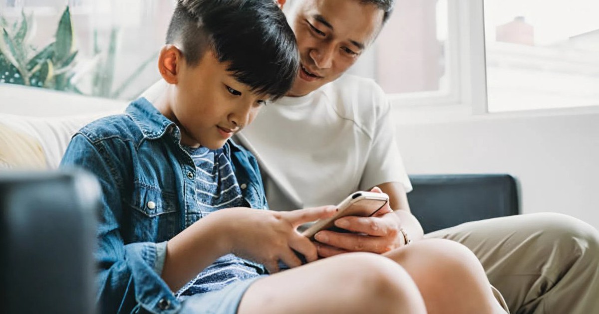 Tại sao nhiều nghiên cứu cho rằng bố nuôi dạy con thông minh hơn mẹ? Đọc bài viết này, bạn sẽ tìm ra điềm mấu chốt!