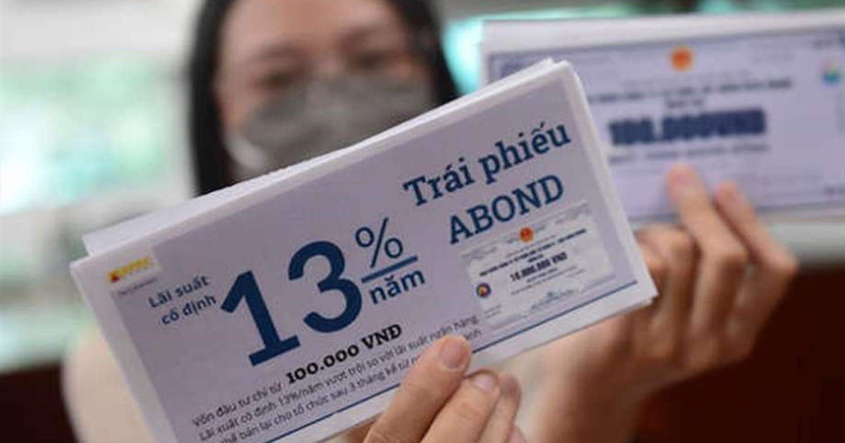 Ngân hàng là nhóm phát hành nhiều trái phiếu nhất từ đầu năm, lãi suất trái phiếu bất động sản lên tới 13,5%/năm