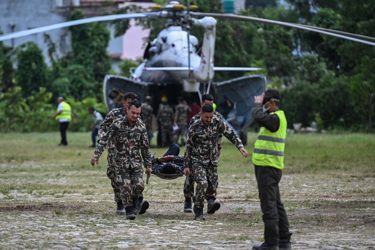 Lũ quét ở Nepal cuốn thi thể trôi xa hàng trăm km, có trường hợp được tìm thấy cách hiện trường 400 km