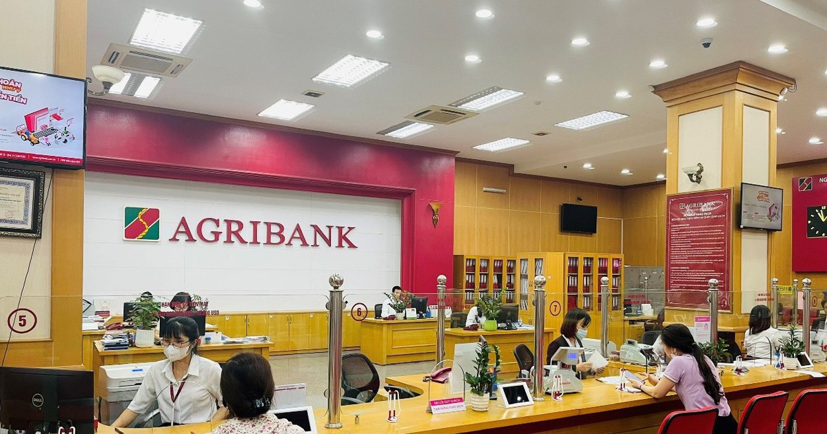 Lãi suất ngân hàng 31/8 tại Agribank, Vietcombank, BIDV, VietinBank, MB, Sacombank, HDBank,...
