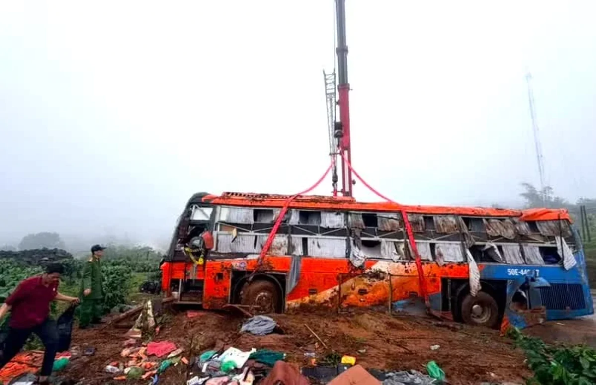 Ngày thứ 3 nghỉ lễ: 40 vụ tai nạn giao thông, 22 người tử vong