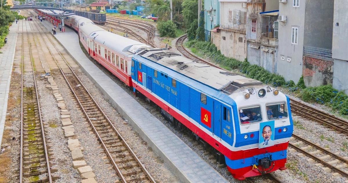 Đề xuất cơ chế tài chính đặc thù của Tổng công ty Đường sắt Việt Nam