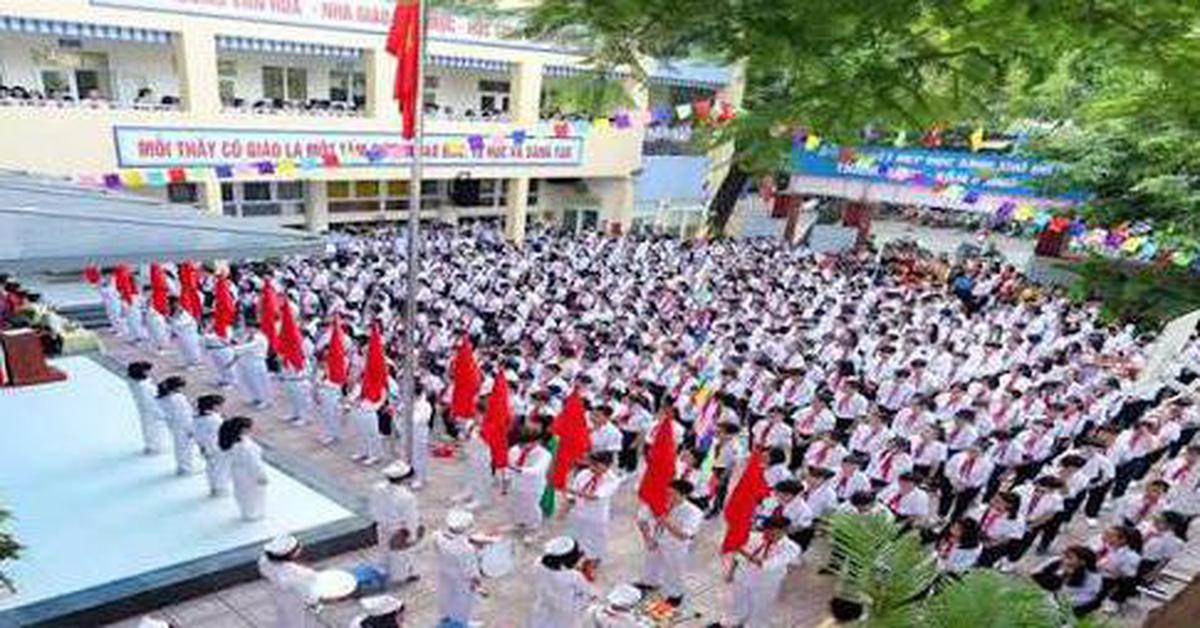 Ngôi trường ở trung tâm Hà Nội từng là trường nữ sinh trong một biệt thự lớn, khởi đầu với hơn 10 phòng học: Nay đào tạo gần 1.000 học sinh, chất lượng thuộc nhóm đầu địa bàn
